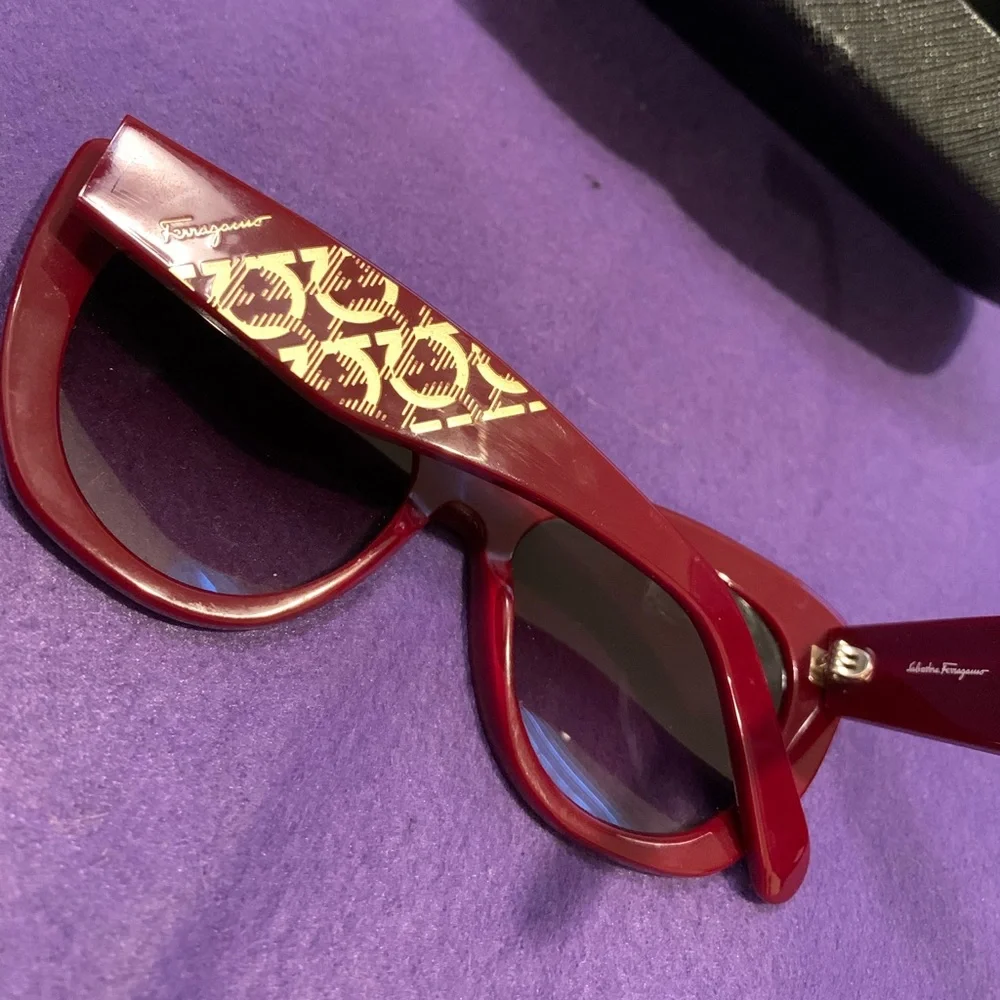 Ferragamo Cat-Eye Sunglasses
